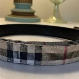 Burberry | Accessories | Burberry House Check Womens Belt  display picture 2